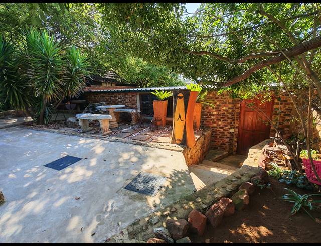 4 BEDROOM HOUSE FOR SALE IN VAALOEWER